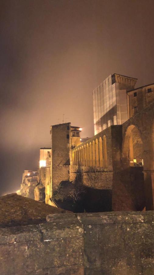 Ferienwohnung Dimora Della Rupe Pitigliano Exterior foto